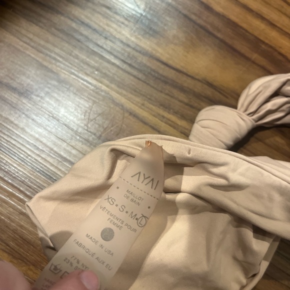 ARE YOU AM I Zora Swim Top - Picture 4 of 5